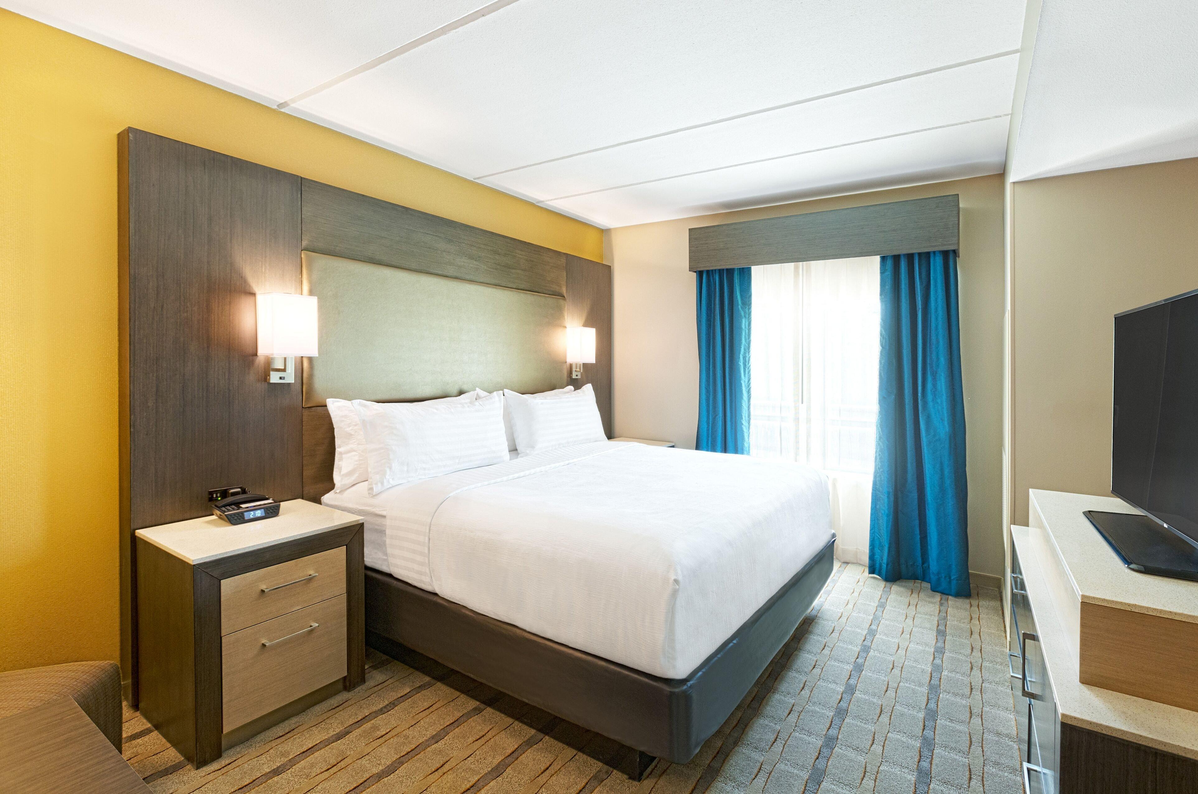 Crowne Plaza Shenandoah - The Woodlands Hotel Bagian luar foto